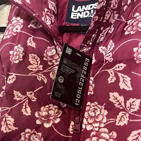 Lands End Burgundy Floral Allied Feathered Down Vest Size Small - Picture 3 of 8
